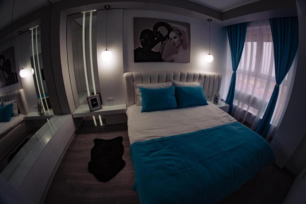Turcoazlux Apartments Oradea Εξωτερικό φωτογραφία